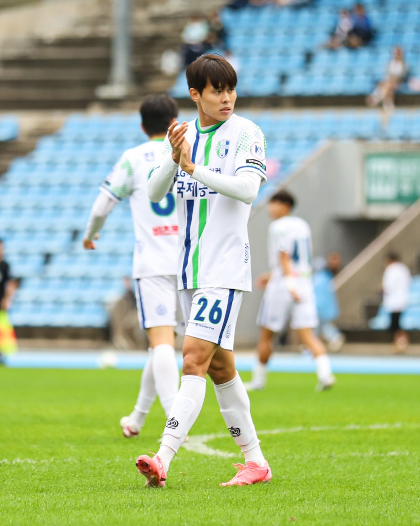 729c549affc381534b1b953db6a0bdb7_1760336061_3335.jpg